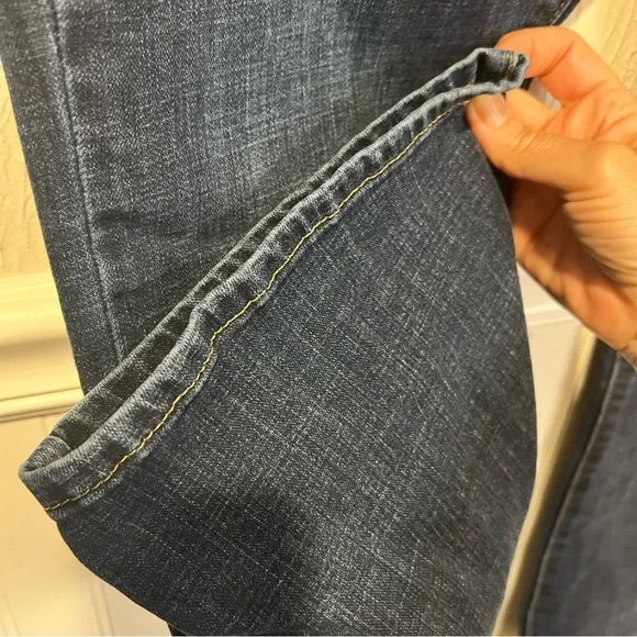 Levi’s Classic Boot Cut Blue Mid Rise Jeans size 16 - Picture 10 of 16